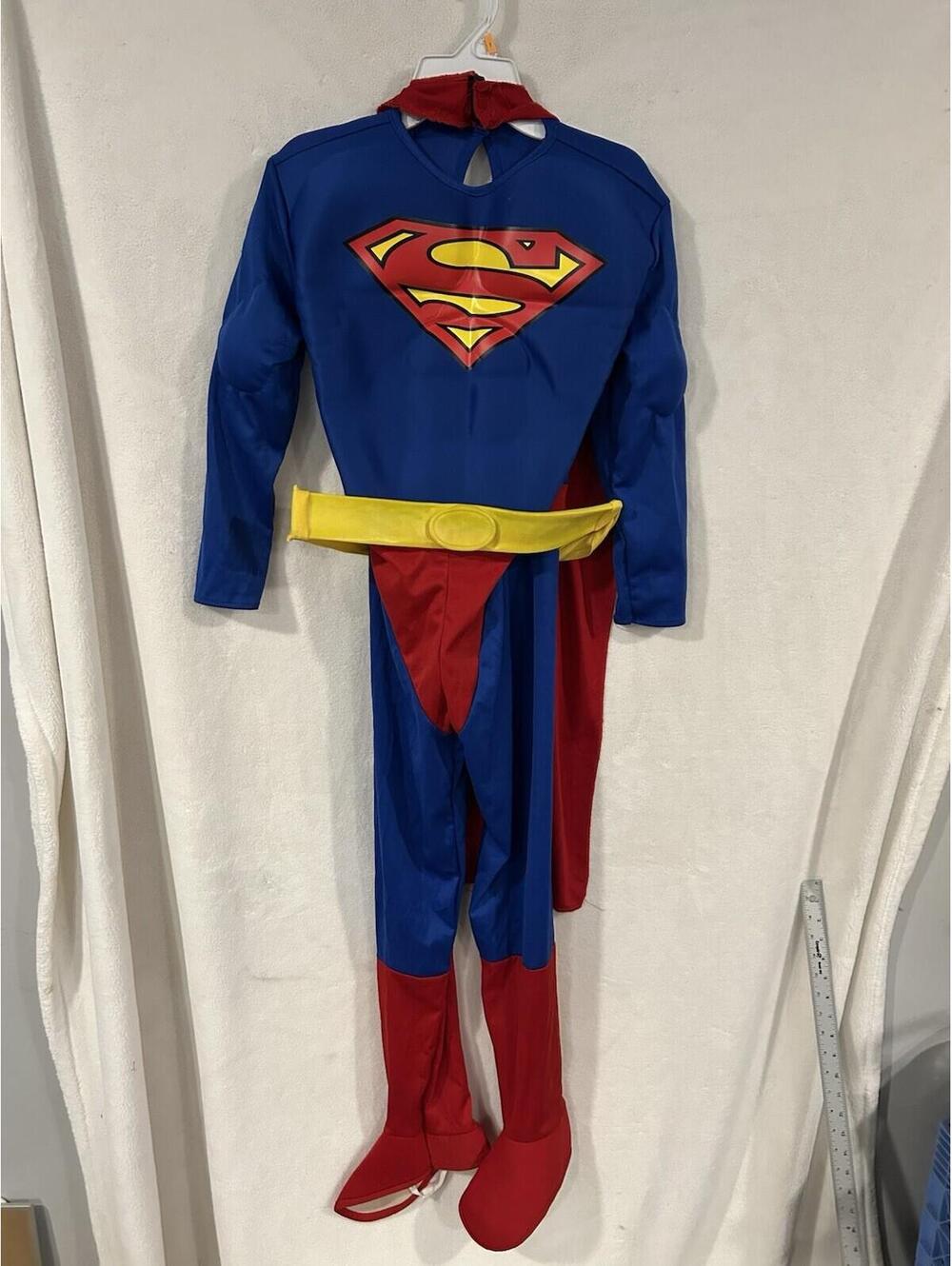 Superman Costume Child Medium Jumpsuit, belt, cape, boot tops. Cape XL